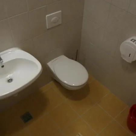 Pannon Egyetem - Kozponti Kollegium Albergue Veszprém